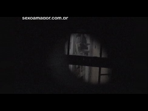 ❤️ Szőke lányt titokban videóra vette a környékbeli kukkoló, aki üreges téglák mögé rejtőzött Minőségi szex at hu.serviporno.ru ☑
